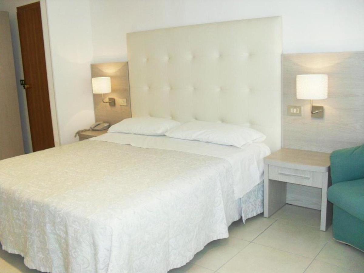 Hotel Alda Cervia Buitenkant foto